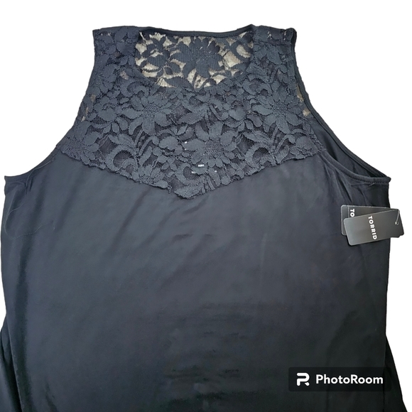 TORRID Super Soft Lace High Neck Bodysuit in 5X (32) - Picture 5 of 6